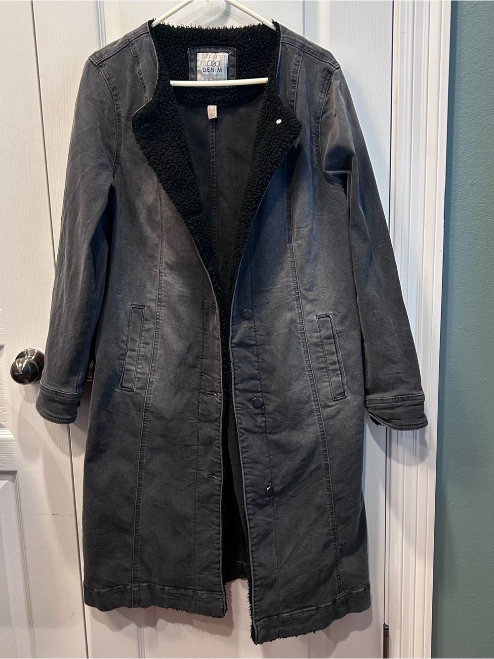 LOGO Lori Goldstein Limited Edition Sherpa Lined Long Denim Coat Charcoal Sz 10